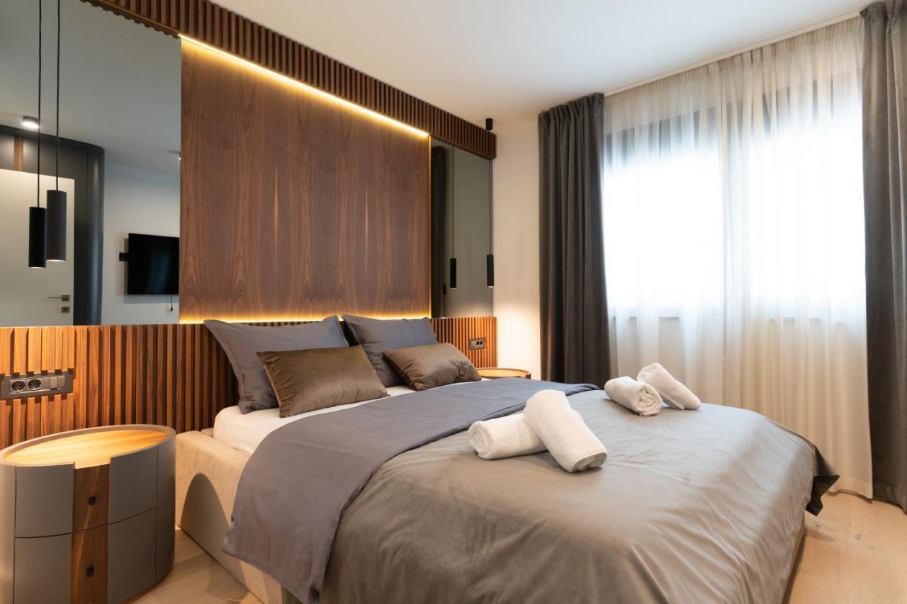 Appartamento Ez Luxury Living Rovigno Esterno foto