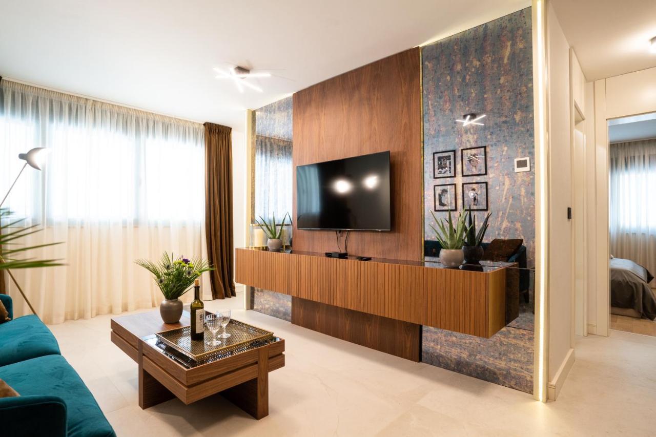 Appartamento Ez Luxury Living Rovigno Esterno foto